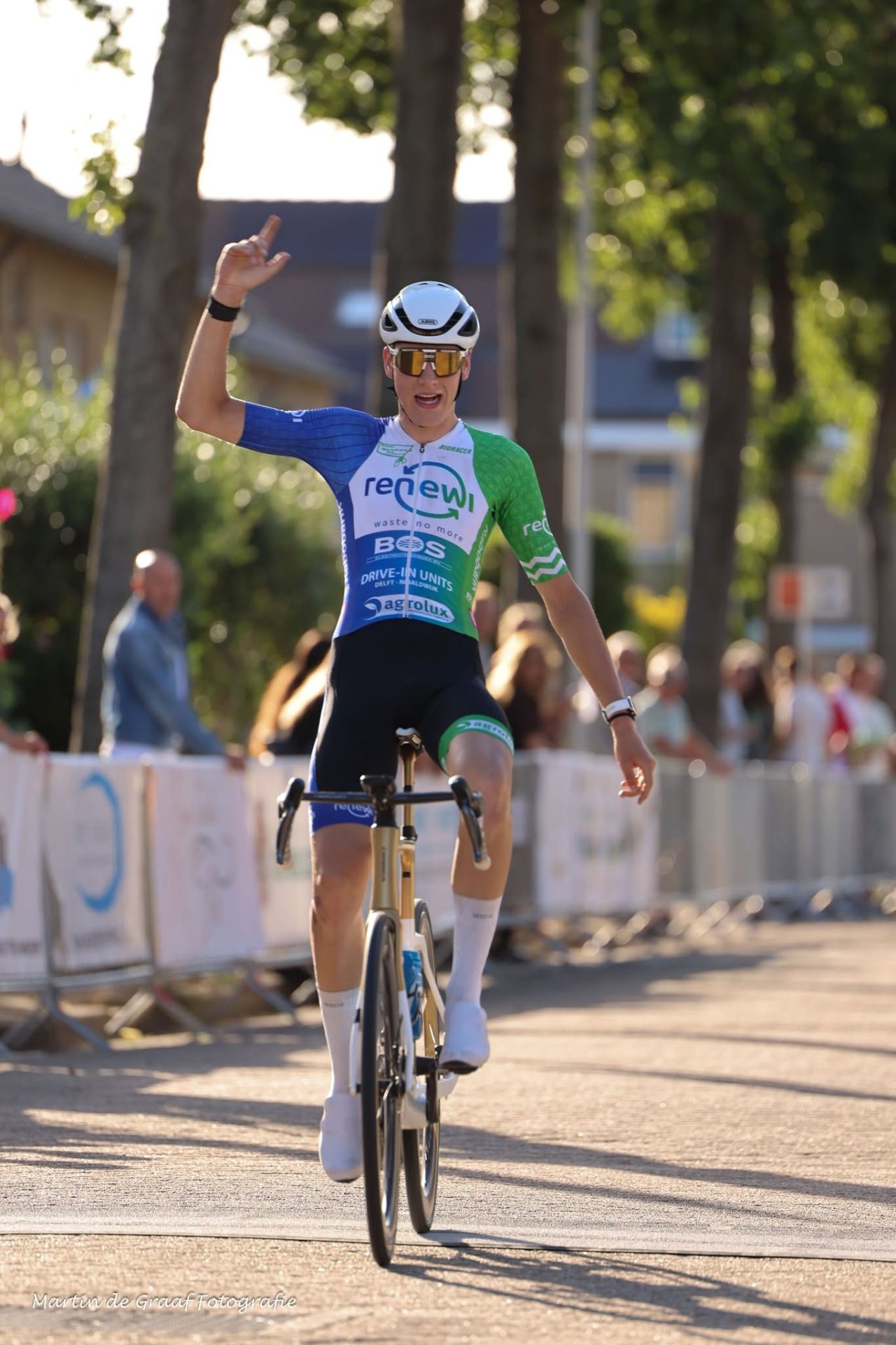 Joël Willemsen — oprichter Willemsen Bike Service en wedstrijdrenner voor Westland Wil Vooruit